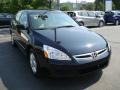 2006 Nighthawk Black Pearl Honda Accord SE Sedan  photo #5