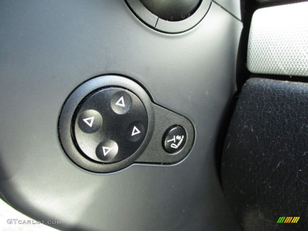 2009 Cayenne  - Crystal Silver Metallic / Black photo #32