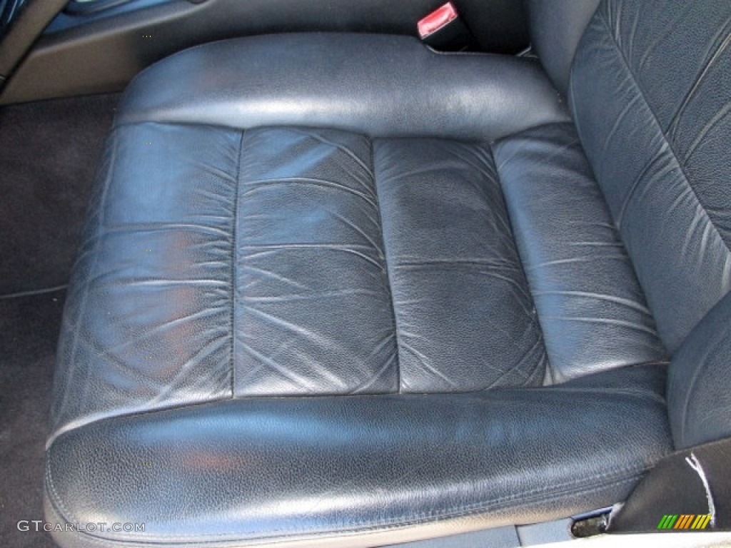 2009 Cayenne  - Crystal Silver Metallic / Black photo #39