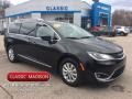 Brilliant Black Crystal Pearl 2019 Chrysler Pacifica Touring L Plus