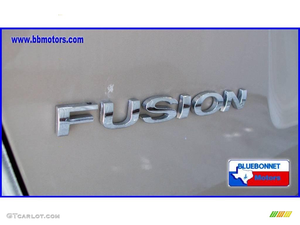 2008 Fusion SE V6 - Dune Pearl Metallic / Medium Light Stone photo #16
