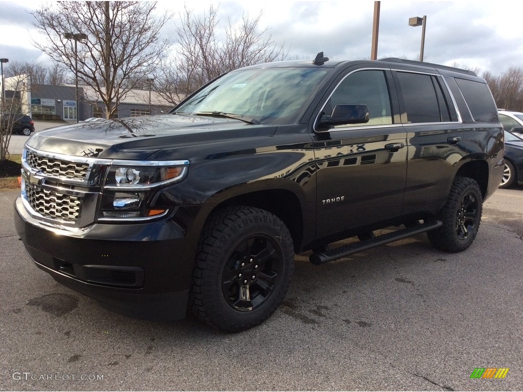 Black 2020 Chevrolet Tahoe LS 4WD Exterior Photo #136341551