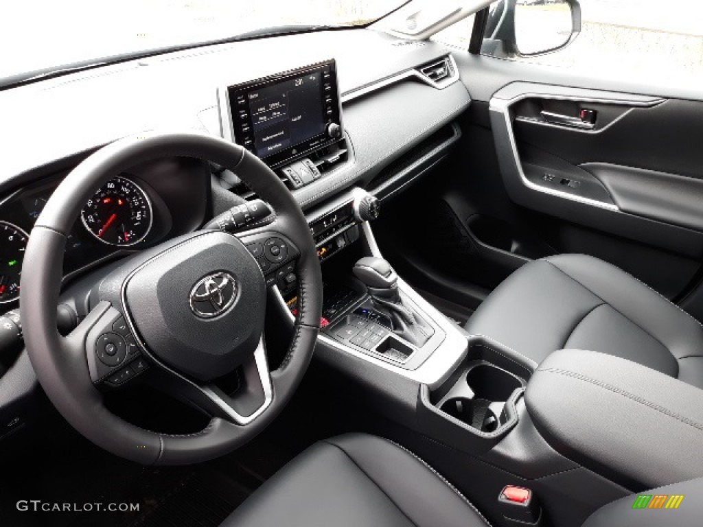 2019 RAV4 XLE AWD - Silver Sky Metallic / Black photo #3