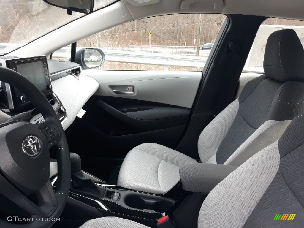 2020 Corolla LE - Classic Silver Metallic / Light Gray photo #4