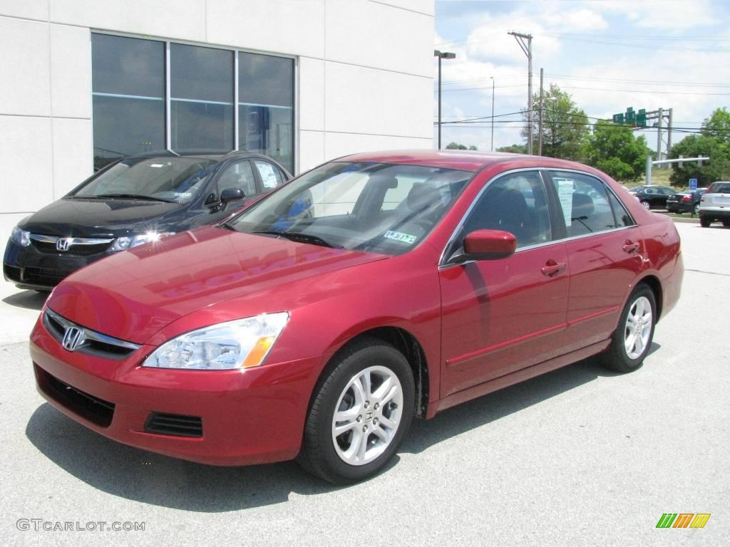 2007 Accord SE Sedan - Moroccan Red Pearl / Gray photo #2