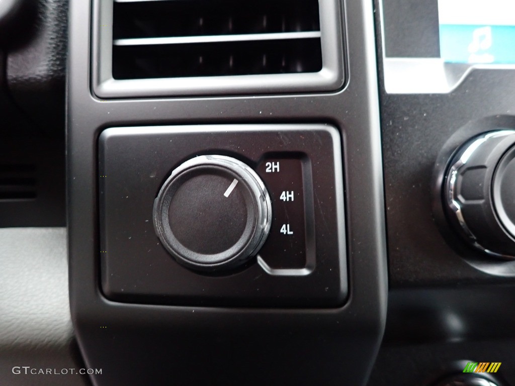 2019 F150 STX SuperCrew 4x4 - Abyss Gray / Black photo #18