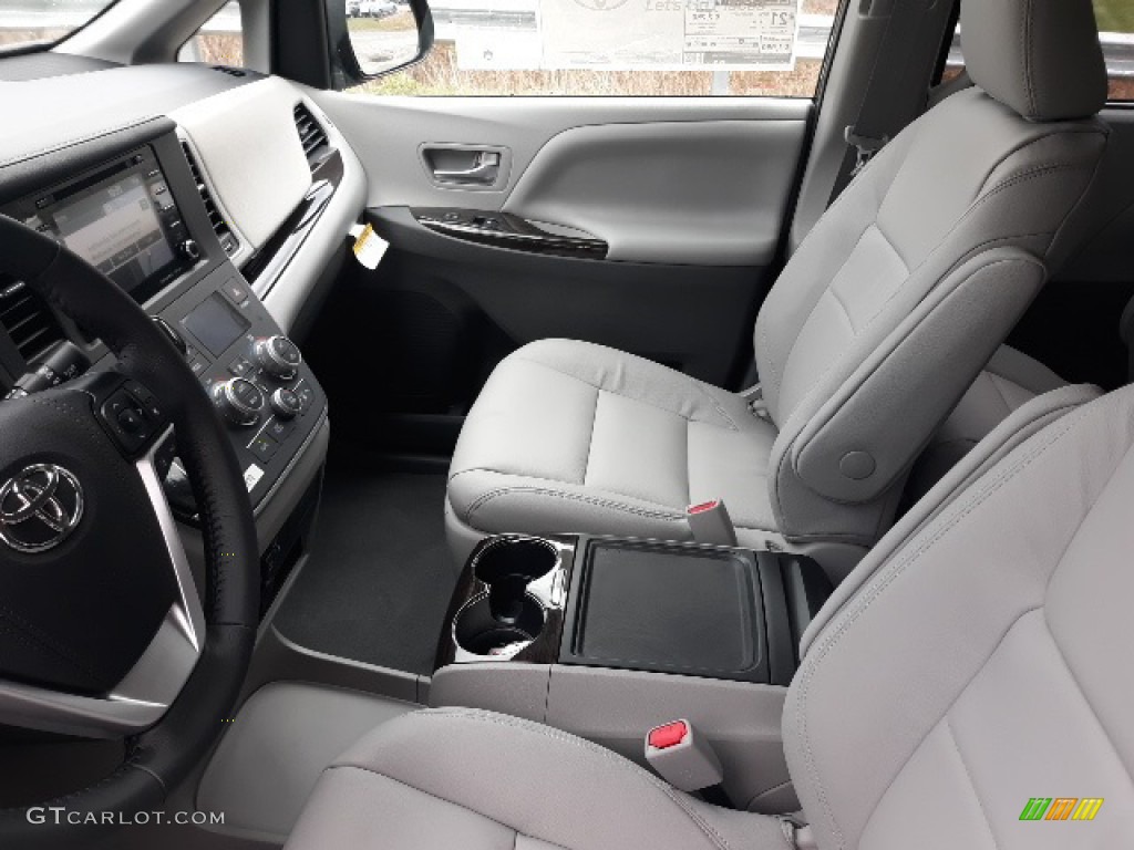 Ash Interior 2020 Toyota Sienna XLE Photo #136350827