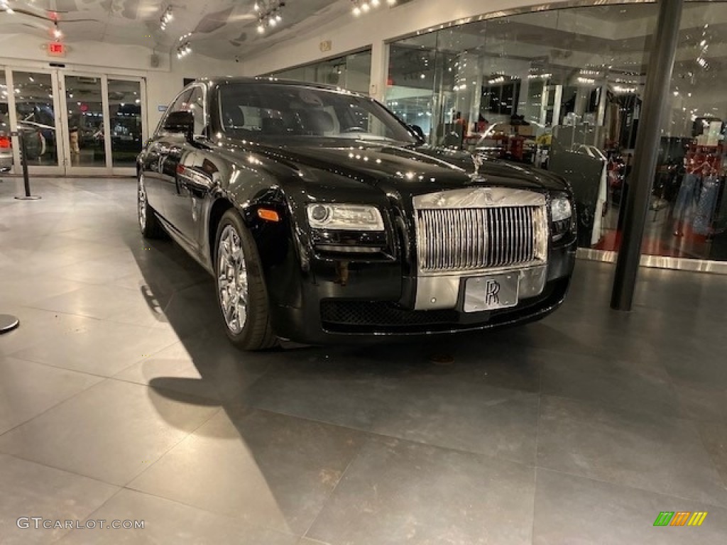 Diamond Black 2012 Rolls-Royce Ghost Standard Ghost Model Exterior Photo #136353299