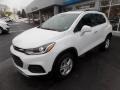 Summit White - Trax LT AWD Photo No. 3