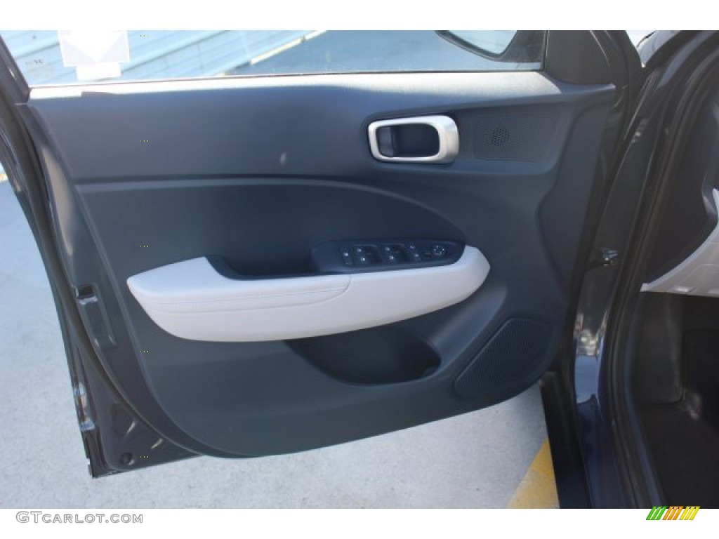 2020 Hyundai Venue Denim Denim Door Panel Photo #136354628
