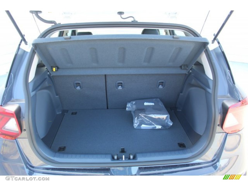 2020 Hyundai Venue Denim Trunk Photo #136354841