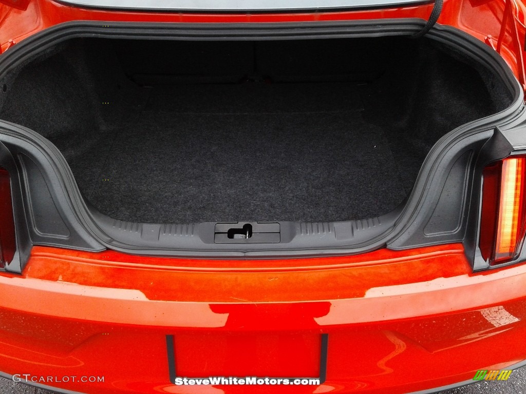 2016 Ford Mustang GT Coupe Trunk Photos