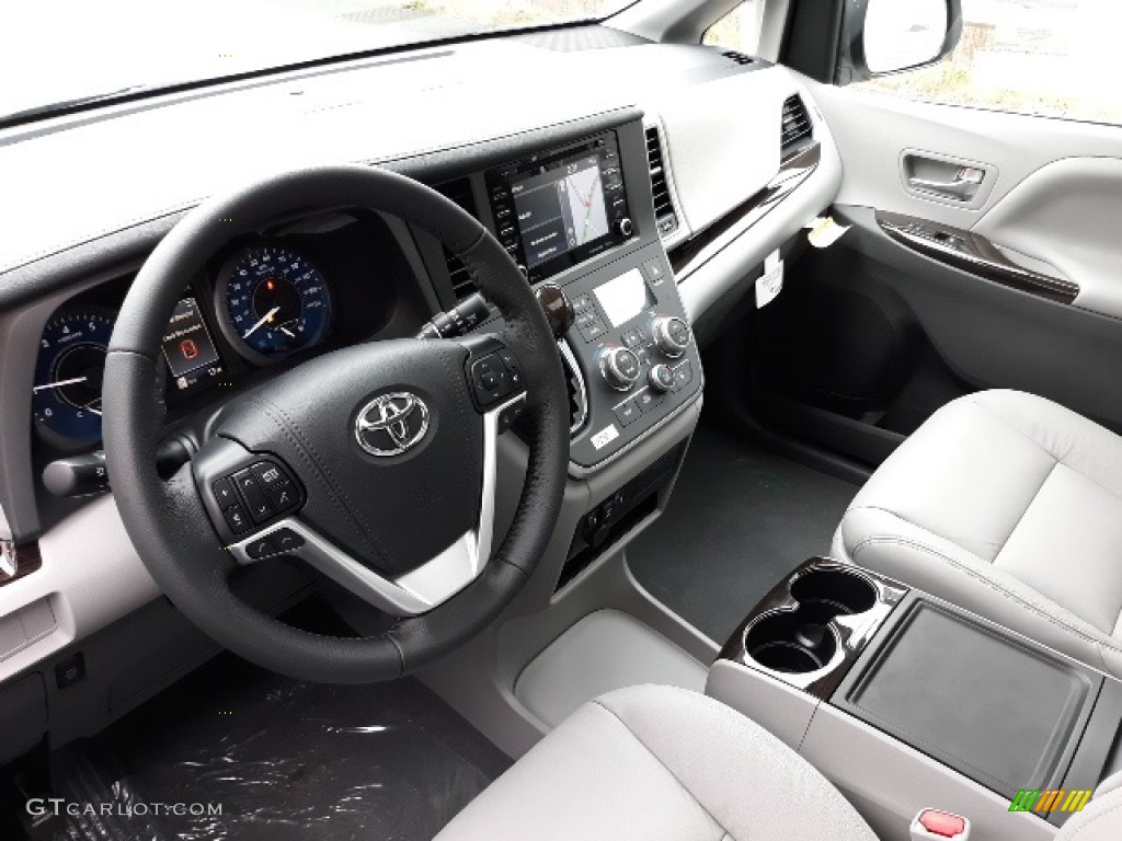 Ash Interior 2020 Toyota Sienna XLE AWD Photo #136362613