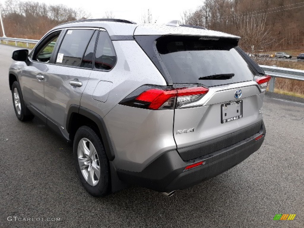 2019 RAV4 XLE AWD Hybrid - Silver Sky Metallic / Black photo #2