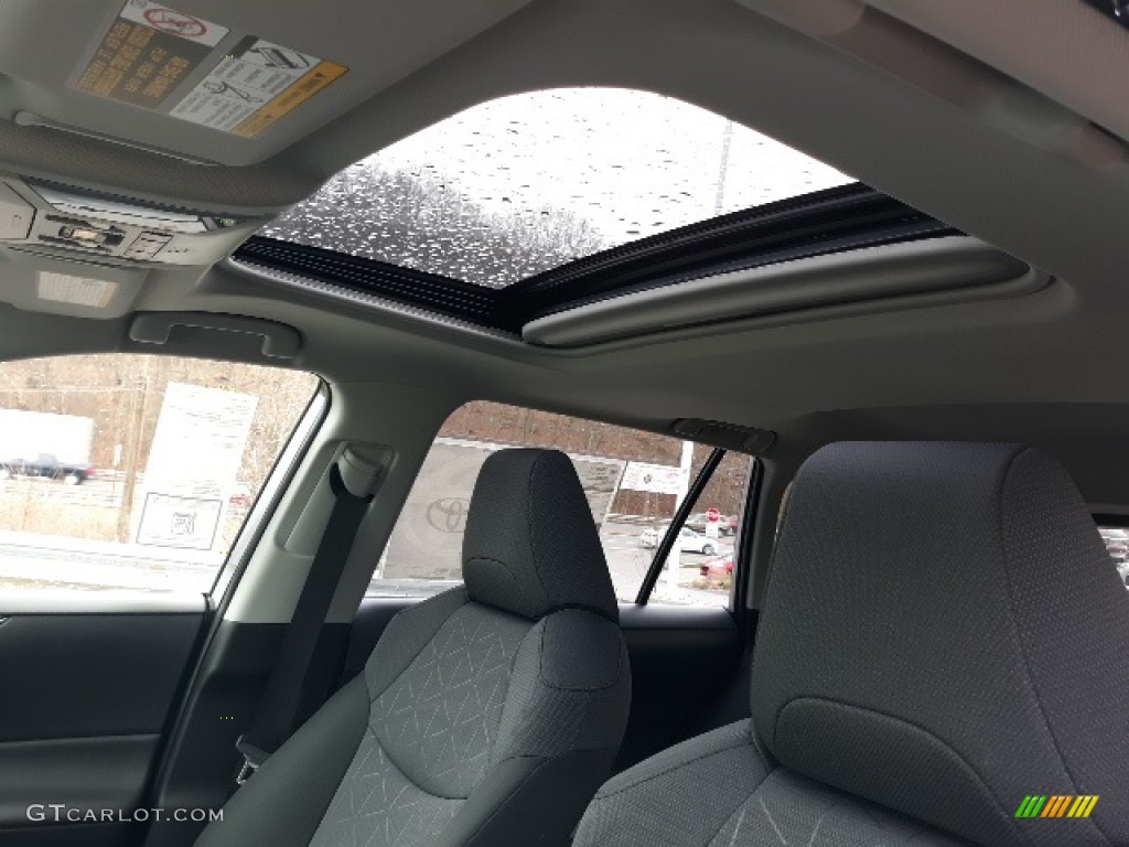 2019 RAV4 XLE AWD Hybrid - Silver Sky Metallic / Black photo #6