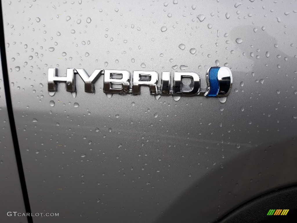 2019 RAV4 XLE AWD Hybrid - Silver Sky Metallic / Black photo #9