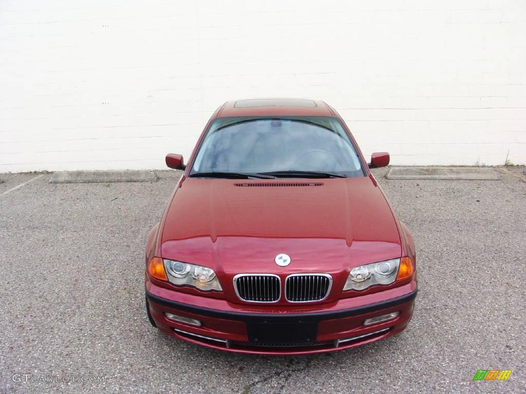 2001 3 Series 330xi Sedan - Siena Red Metallic / Black photo #4