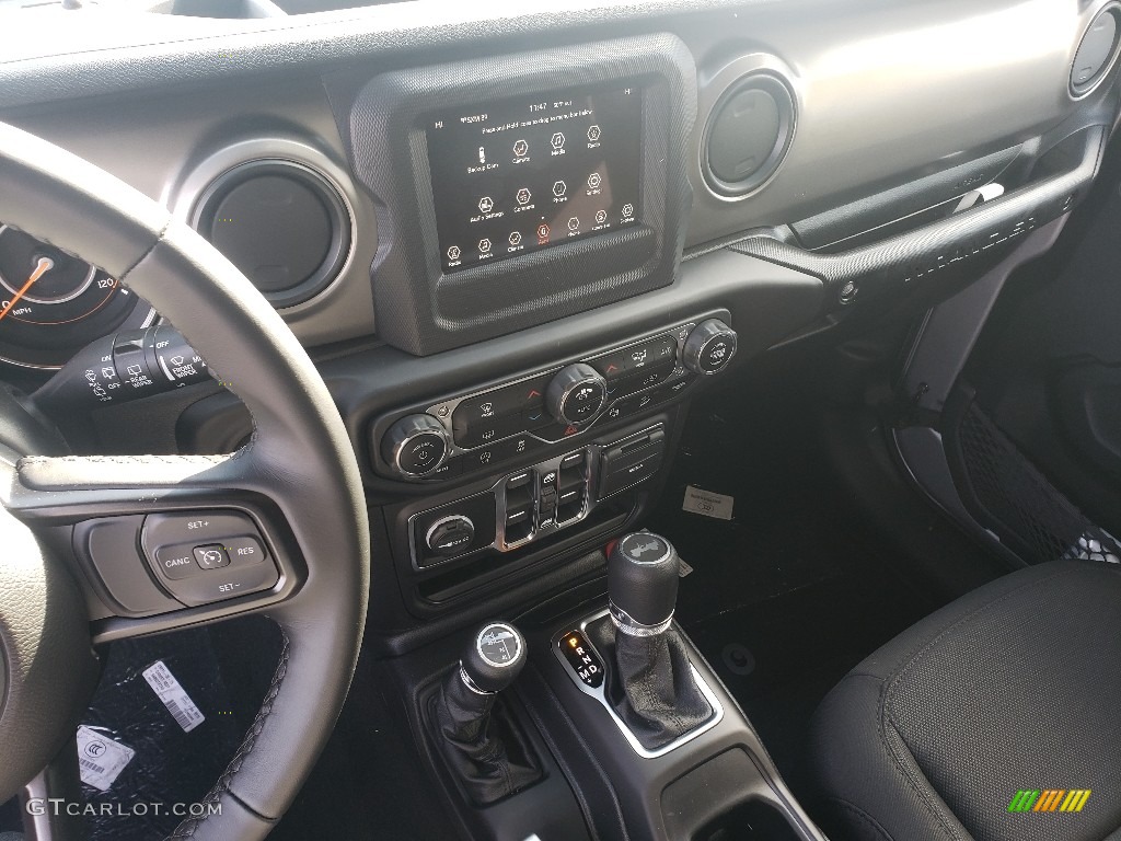 2020 Jeep Wrangler Unlimited Sport 4x4 8 Speed Automatic Transmission Photo #136369174