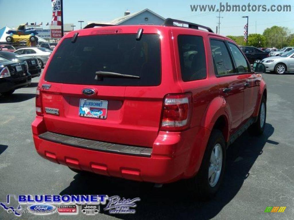 2009 Escape XLT V6 - Torch Red / Charcoal photo #3
