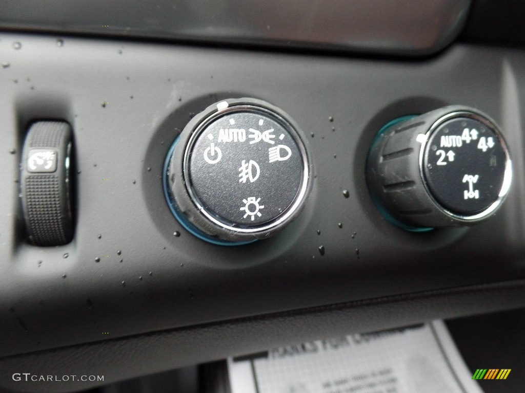 2020 Suburban Premier 4WD - Black / Jet Black/Mahogany photo #31