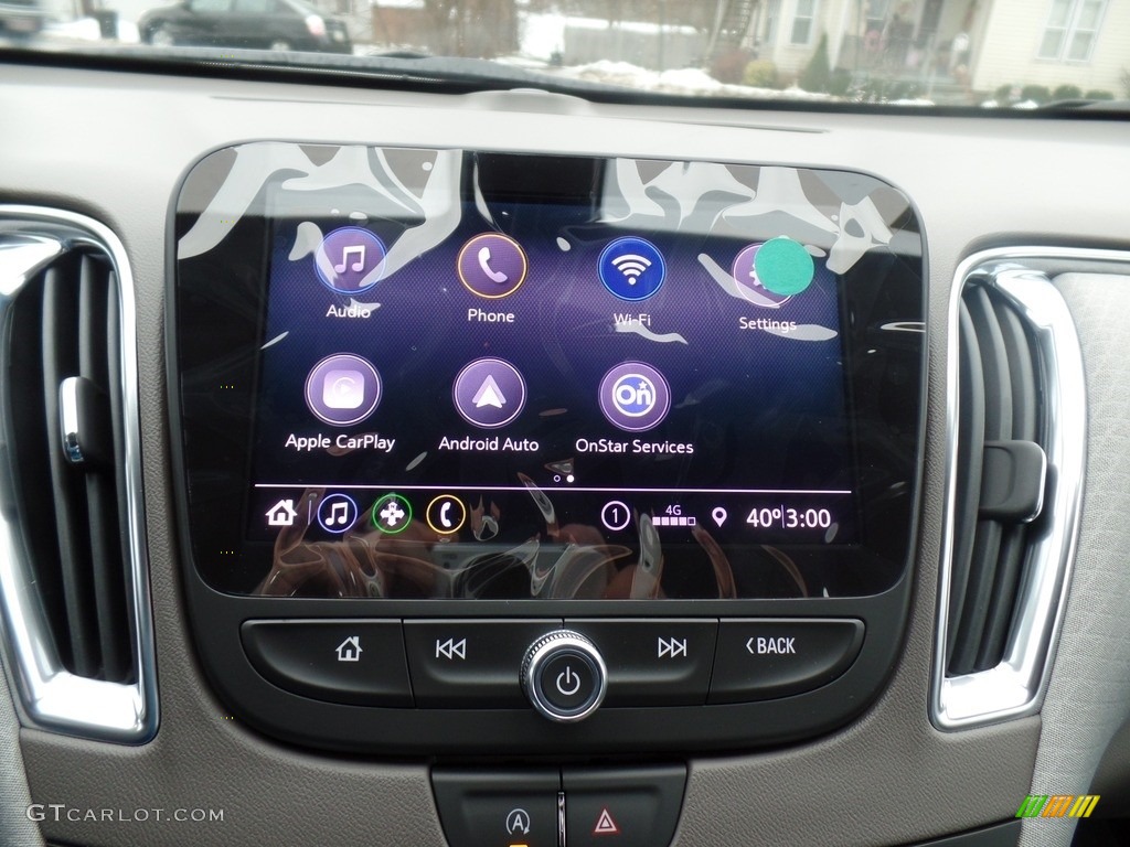 2020 Chevrolet Malibu LT Controls Photo #136386811