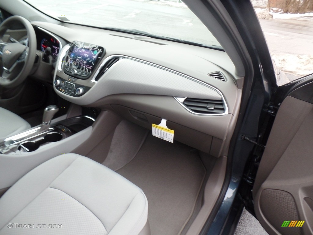 2020 Chevrolet Malibu LT Dark Atmosphere/Medium Ash Gray Dashboard Photo #136387054