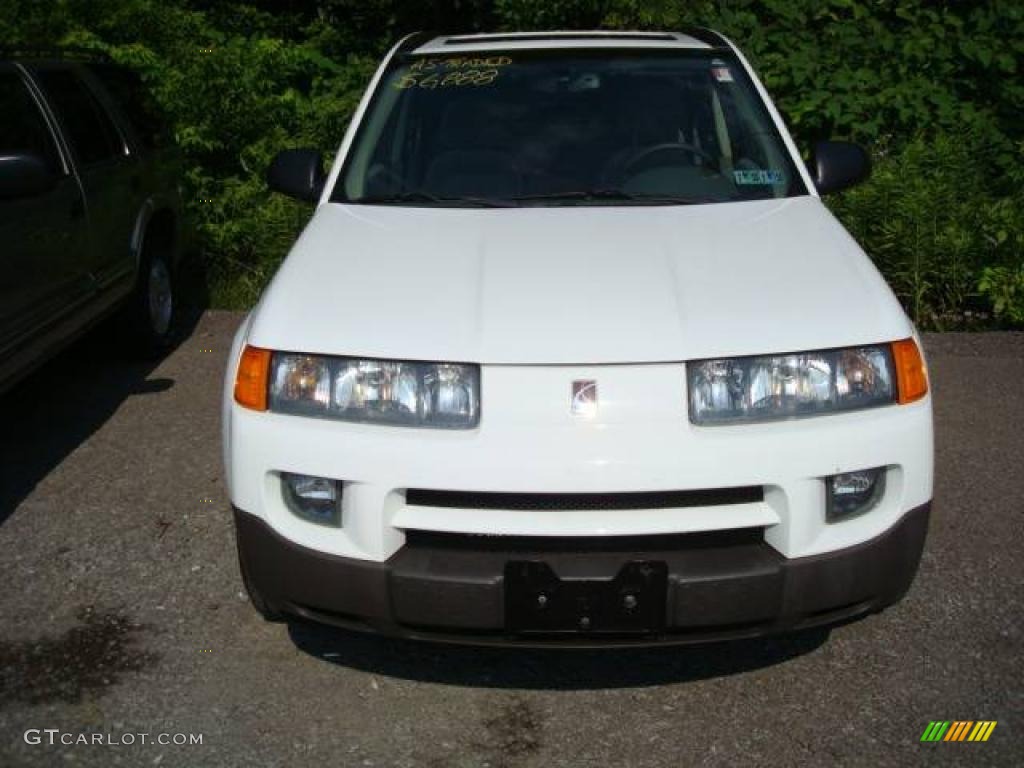 2002 VUE V6 AWD - White / Gray photo #2