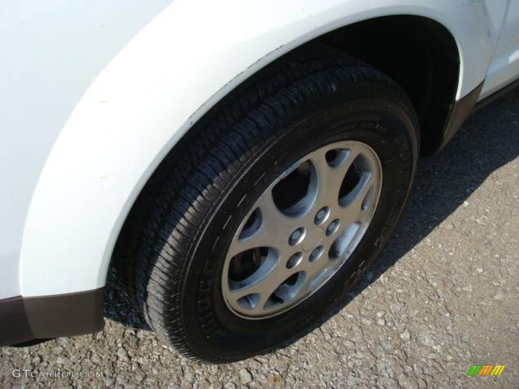 2002 VUE V6 AWD - White / Gray photo #5
