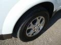 2002 White Saturn VUE V6 AWD  photo #5