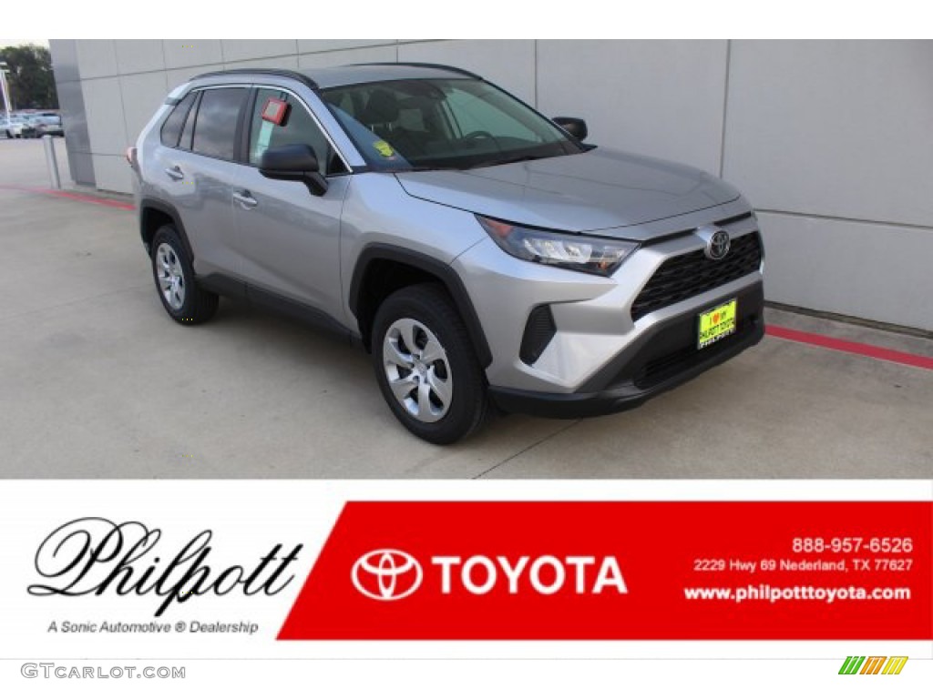2020 RAV4 LE - Silver Sky Metallic / Black photo #1