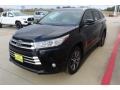 2019 Midnight Black Metallic Toyota Highlander XLE  photo #4