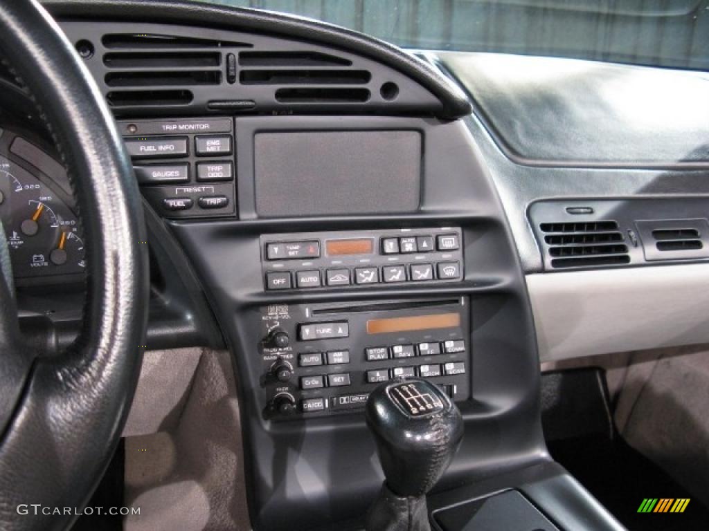 1996 Chevrolet Corvette Collector Edition Convertible Controls Photos