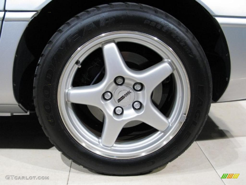 1996 Chevrolet Corvette Collector Edition Convertible Wheel Photos