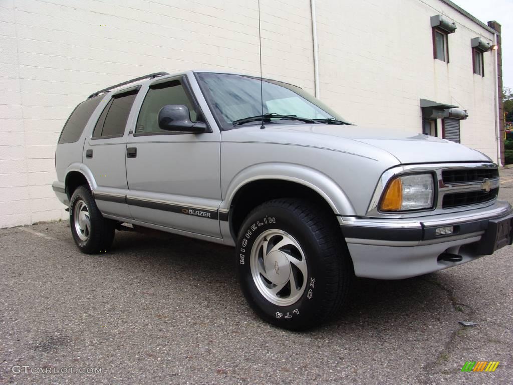 1995 Blazer LT 4x4 - Dove Gray Metallic / Gray photo #6