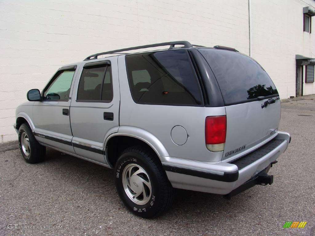 1995 Blazer LT 4x4 - Dove Gray Metallic / Gray photo #9