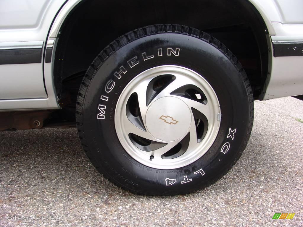 1995 Blazer LT 4x4 - Dove Gray Metallic / Gray photo #13