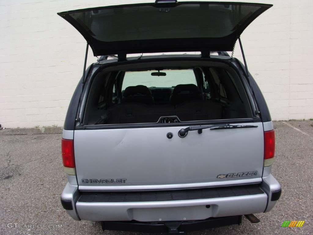 1995 Blazer LT 4x4 - Dove Gray Metallic / Gray photo #17