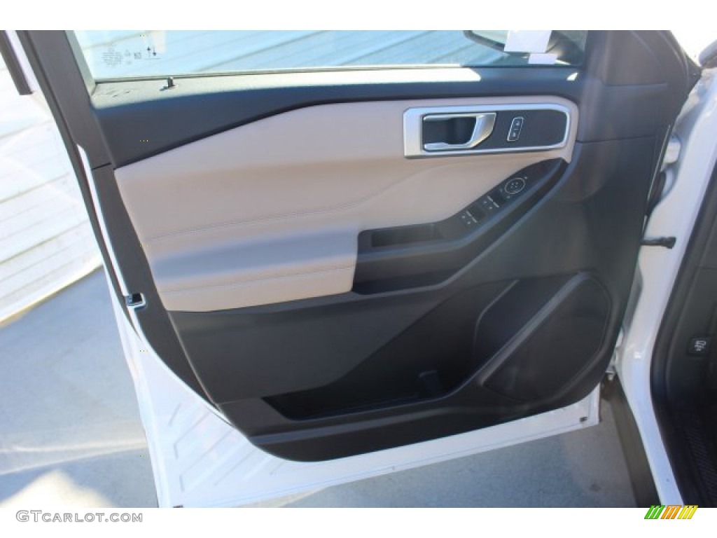 2020 Explorer XLT - Star White Metallic Tri-Coat / Sandstone photo #9