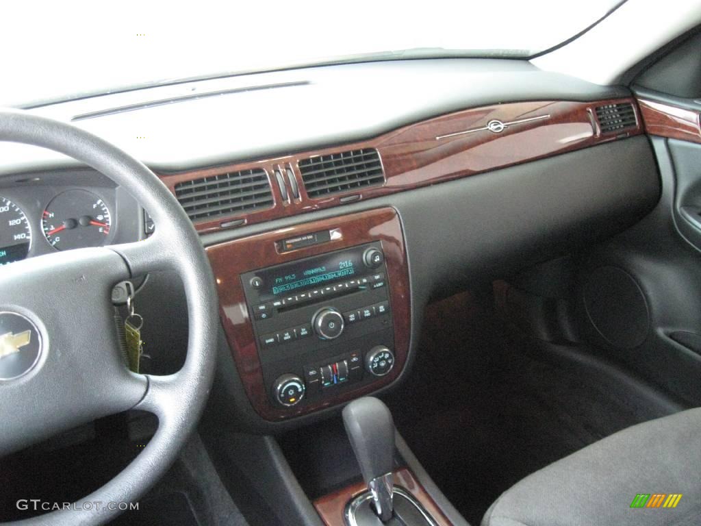 2008 Impala LT - Precision Red / Gray photo #17