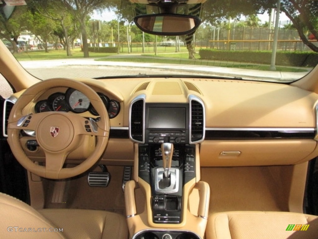 2011 Porsche Cayenne S Luxor Beige Dashboard Photo #136416148
