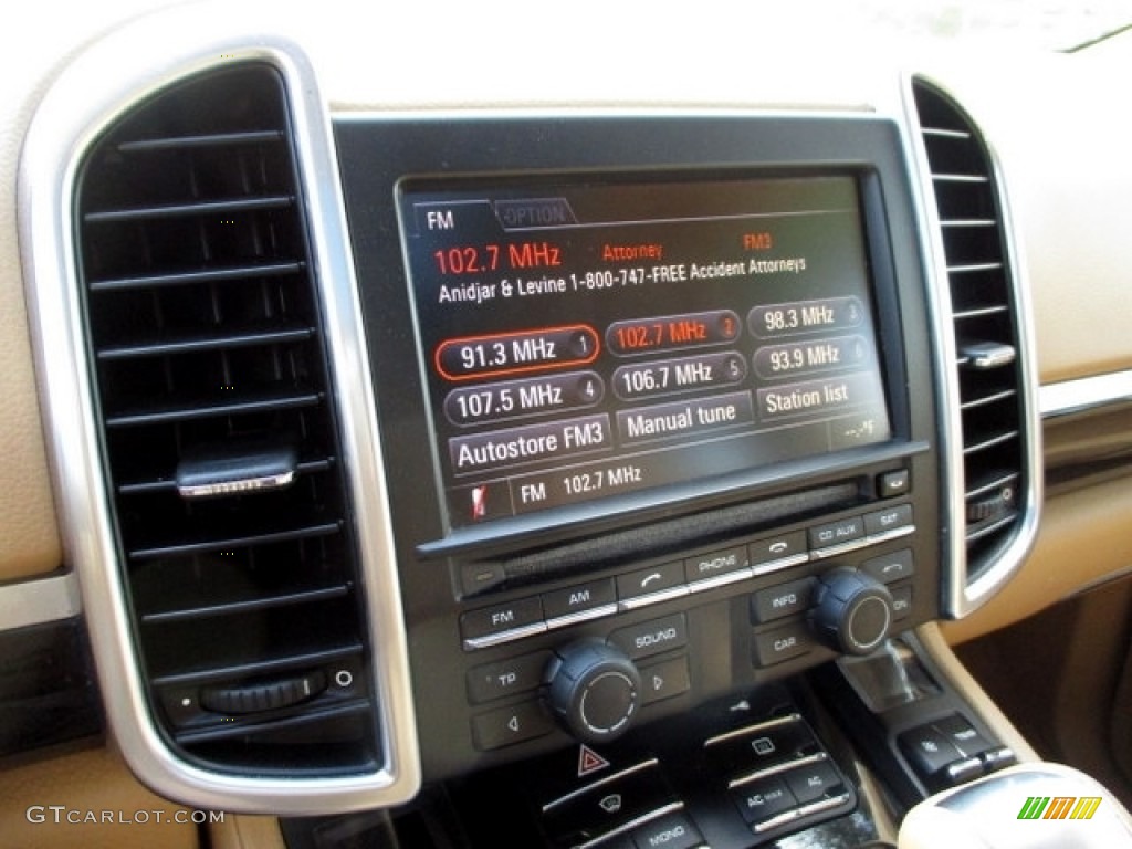 2011 Cayenne S - Jet Green Metallic / Luxor Beige photo #30