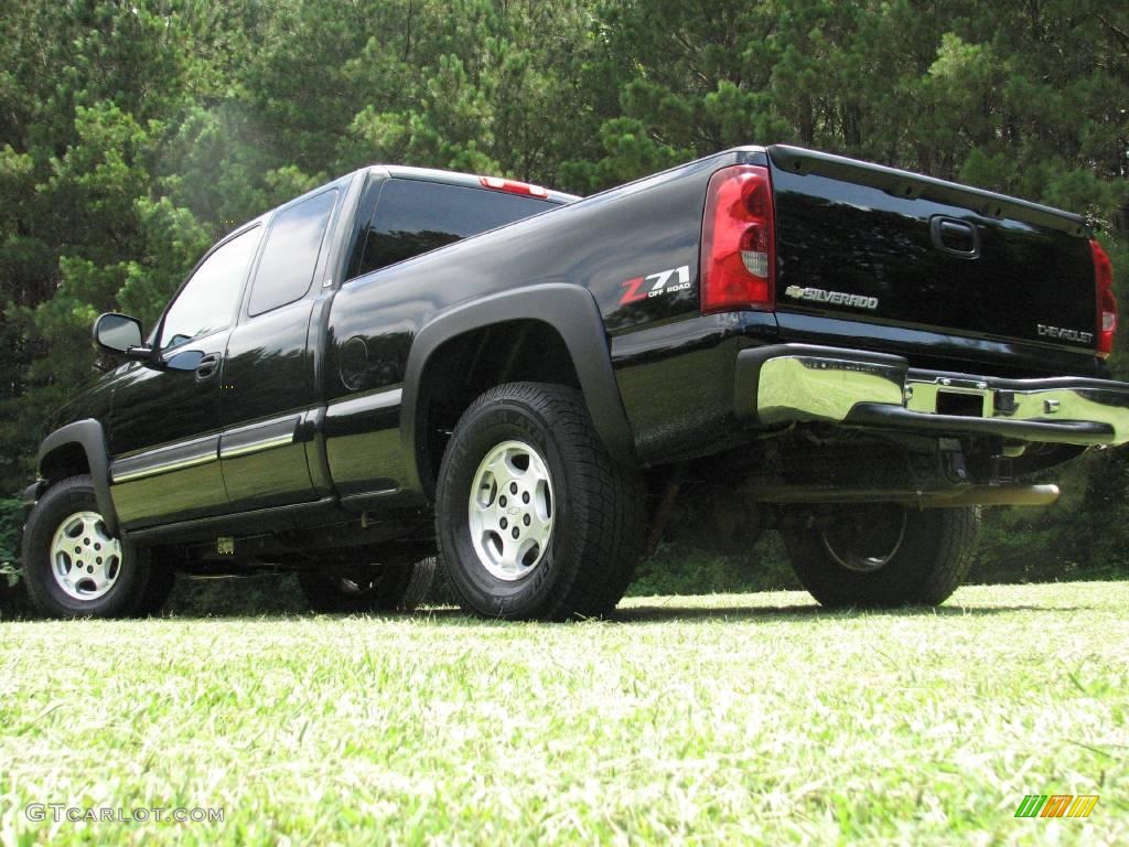 2003 Silverado 1500 LS Extended Cab 4x4 - Black / Tan photo #10