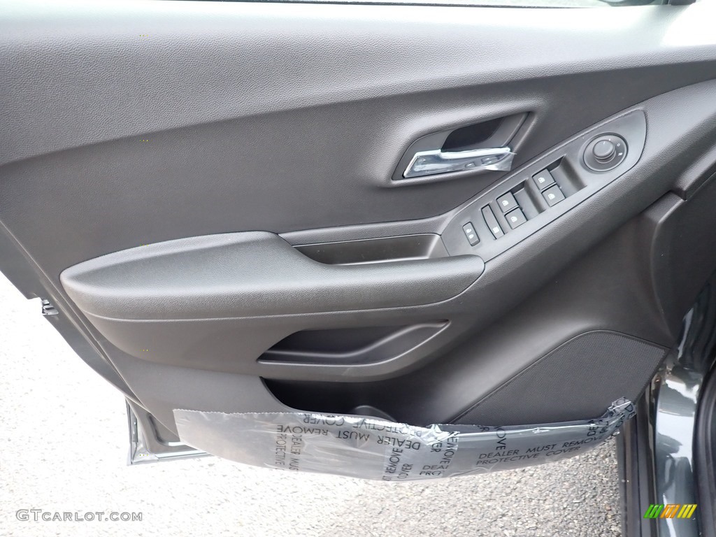 2020 Trax LS AWD - Nightfall Gray Metallic / Jet Black photo #15