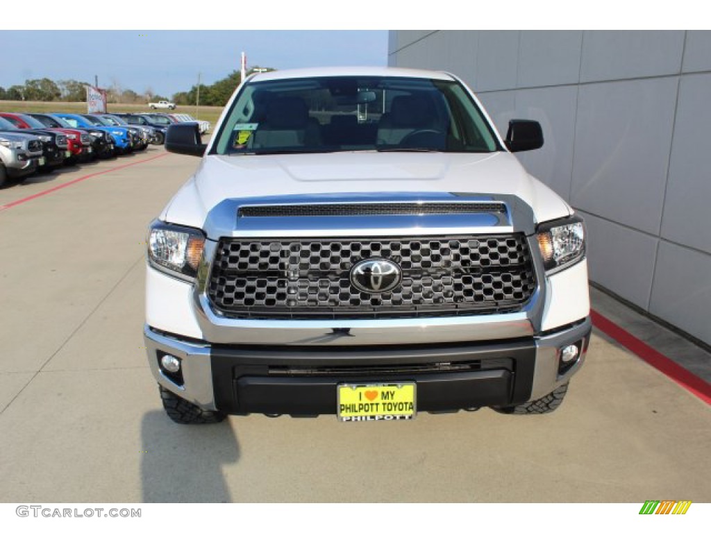 2020 Tundra SR5 CrewMax 4x4 - Super White / Graphite photo #3