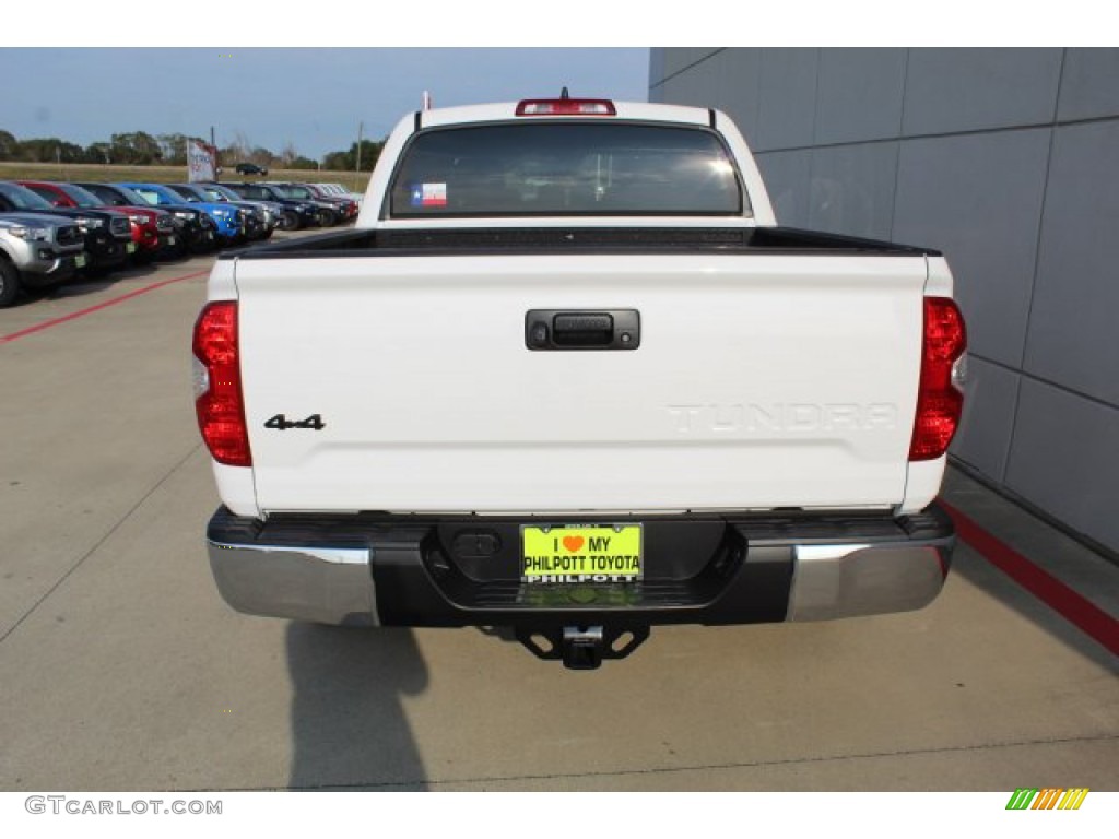 2020 Tundra SR5 CrewMax 4x4 - Super White / Graphite photo #7