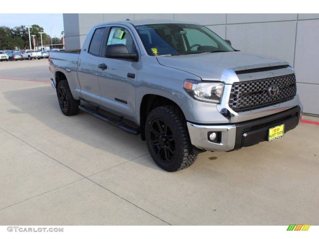 2020 Tundra TSS Off Road Double Cab 4x4 - Cement / Black photo #2
