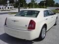 Cool Vanilla - 300 C HEMI Photo No. 6