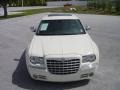 Cool Vanilla - 300 C HEMI Photo No. 8