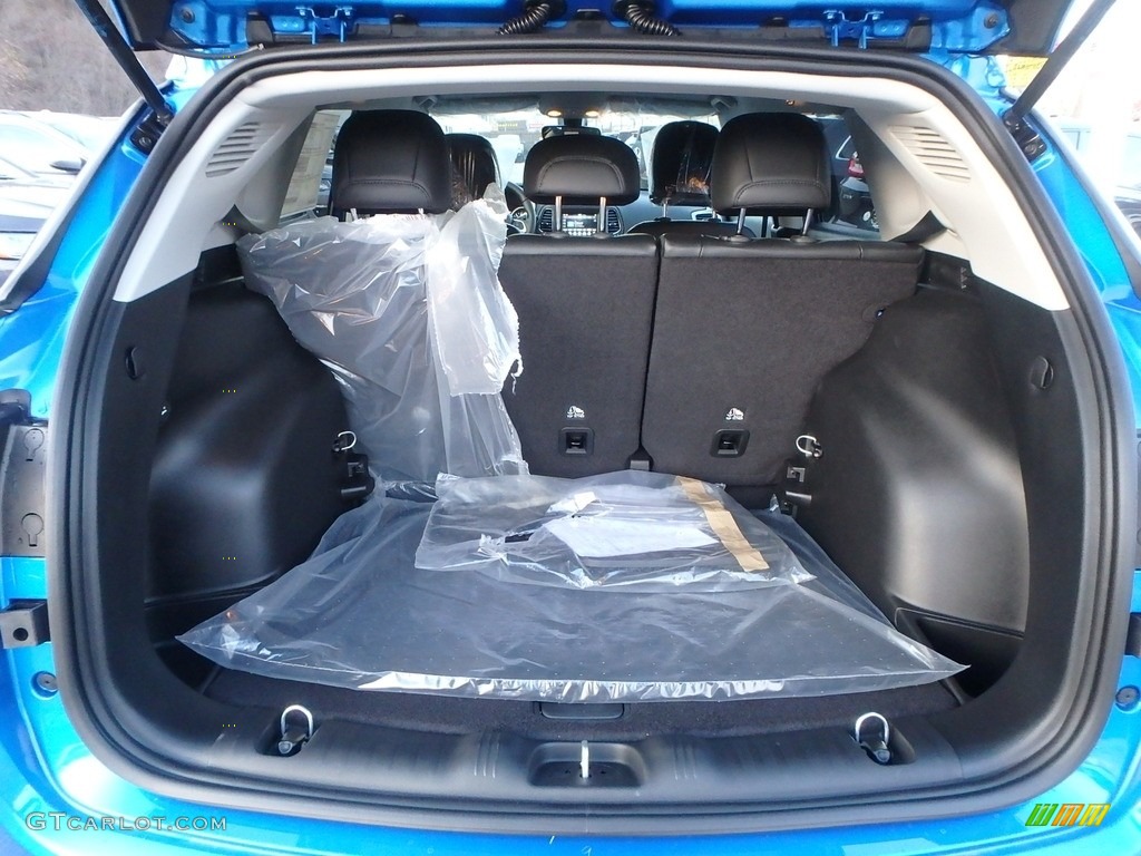 2020 Compass Latitude 4x4 - Jazz Blue Pearl / Black photo #5