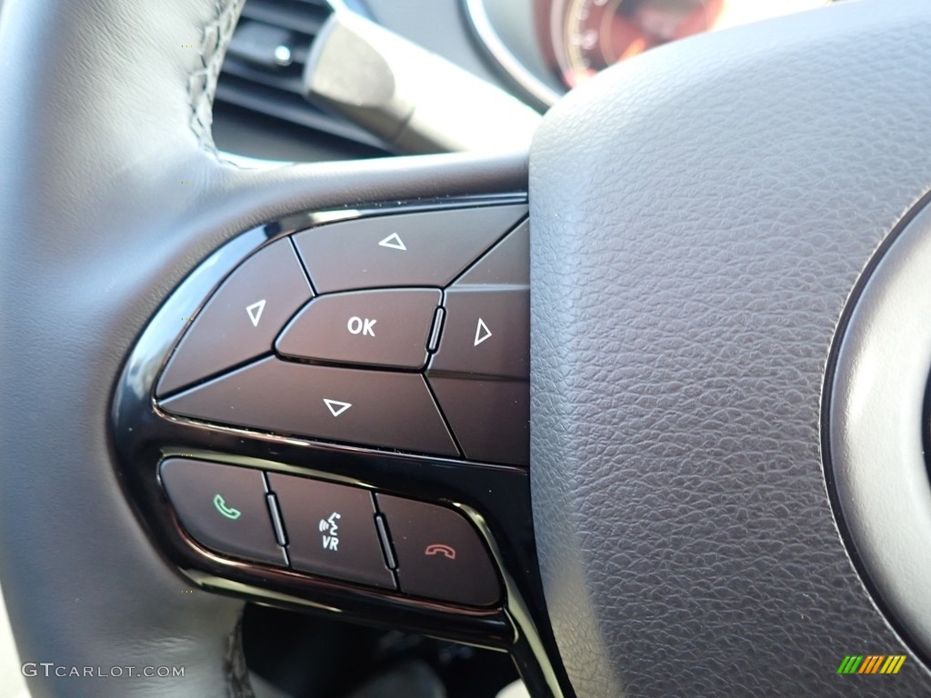 2020 Jeep Cherokee Latitude Plus 4x4 Black Steering Wheel Photo #136439841